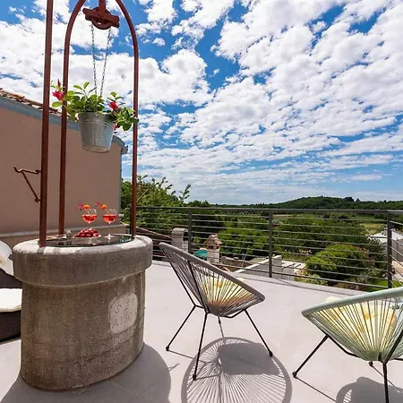 Sunnyside Будинок відпочинку Пореч